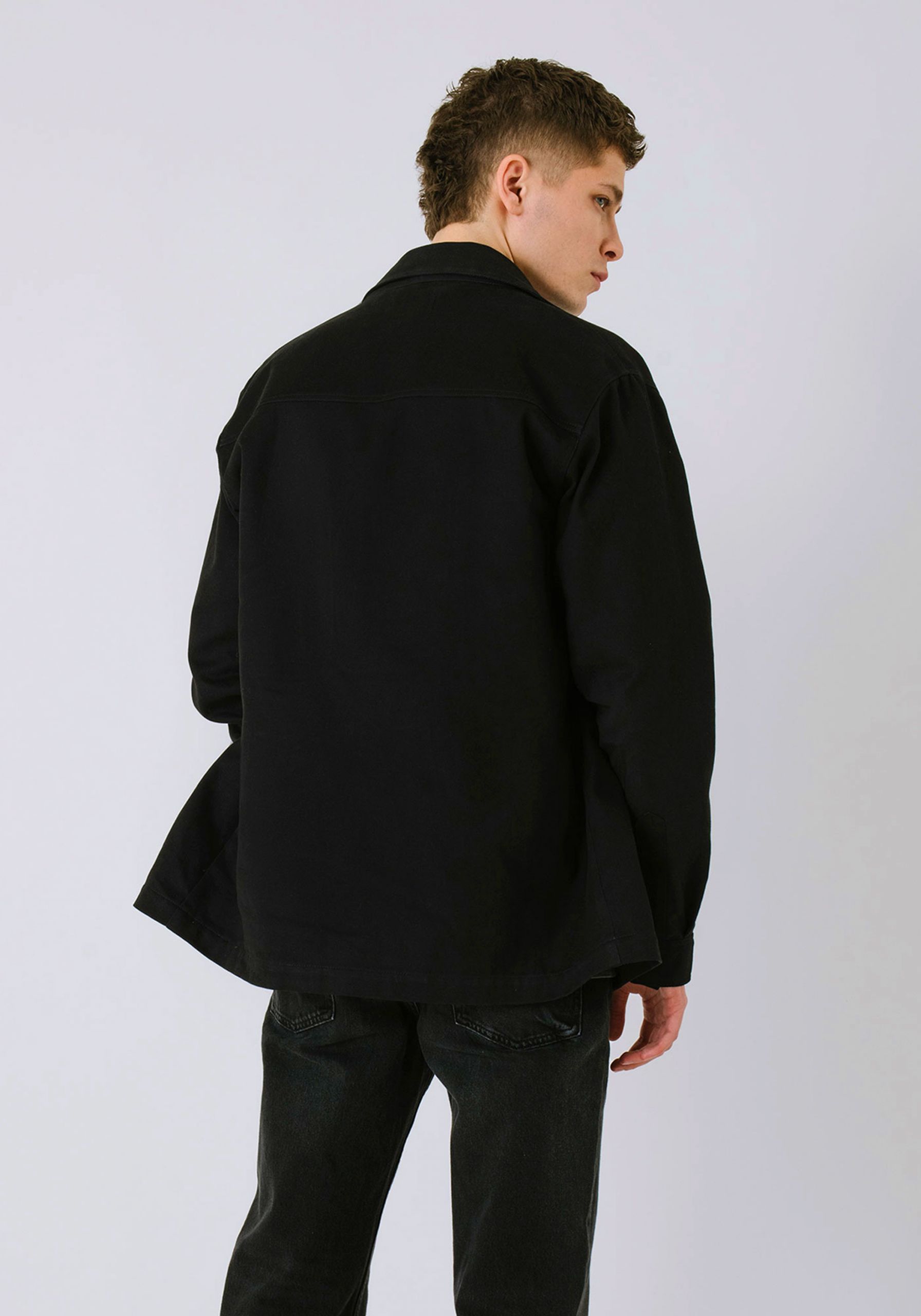 Signature Series Overshirt Black
