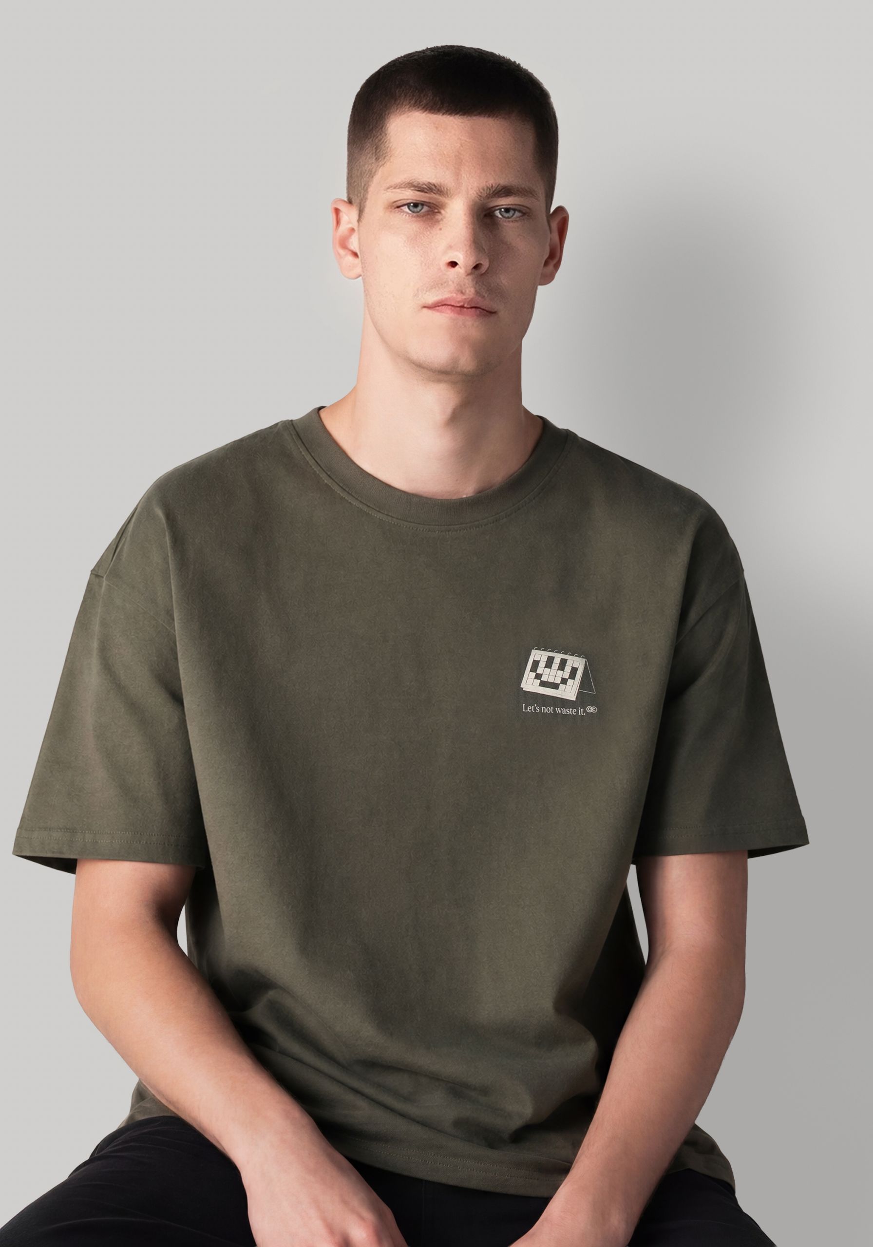 Comfort Calendar T-shirt Utility Green