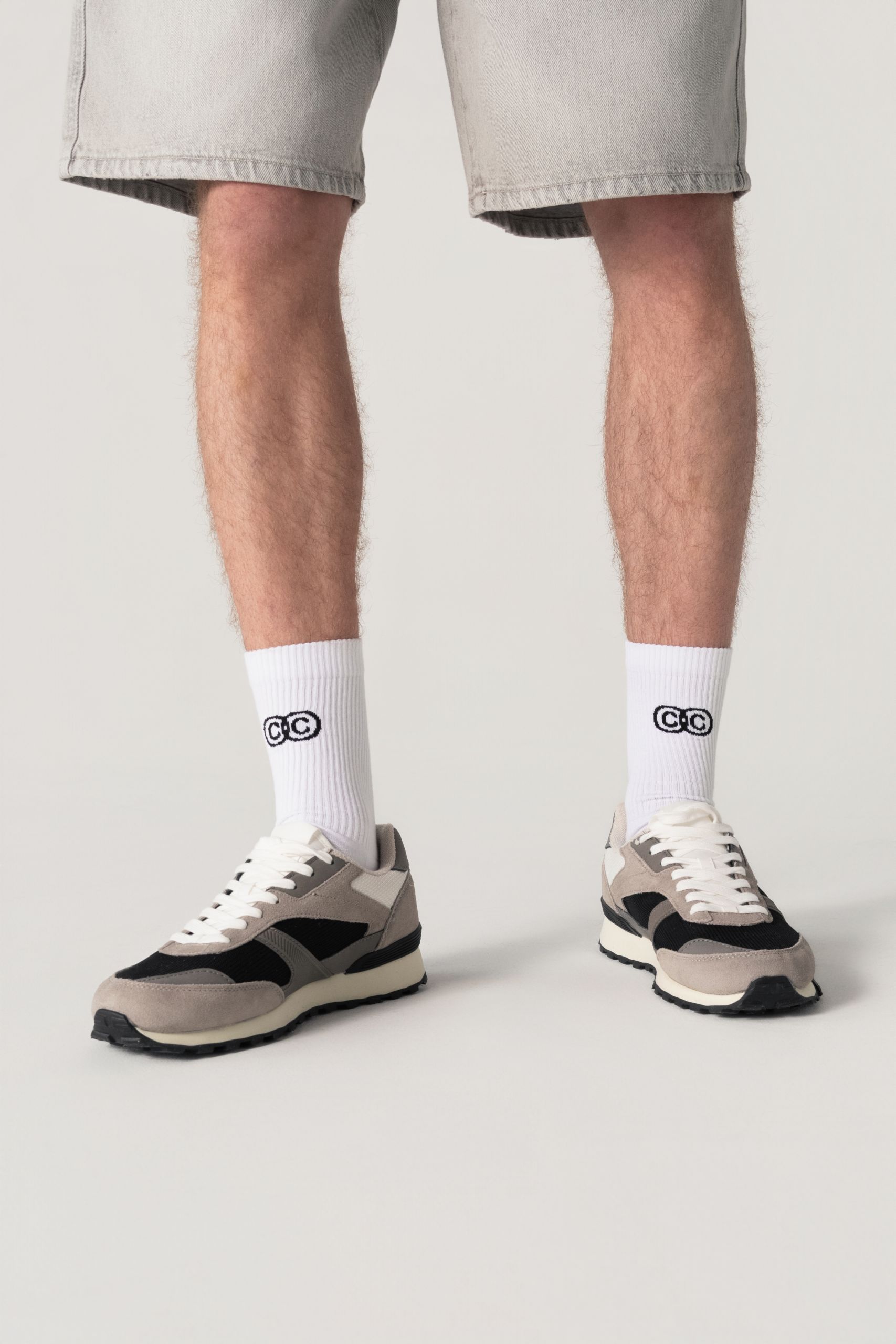 Socks with logo in the front