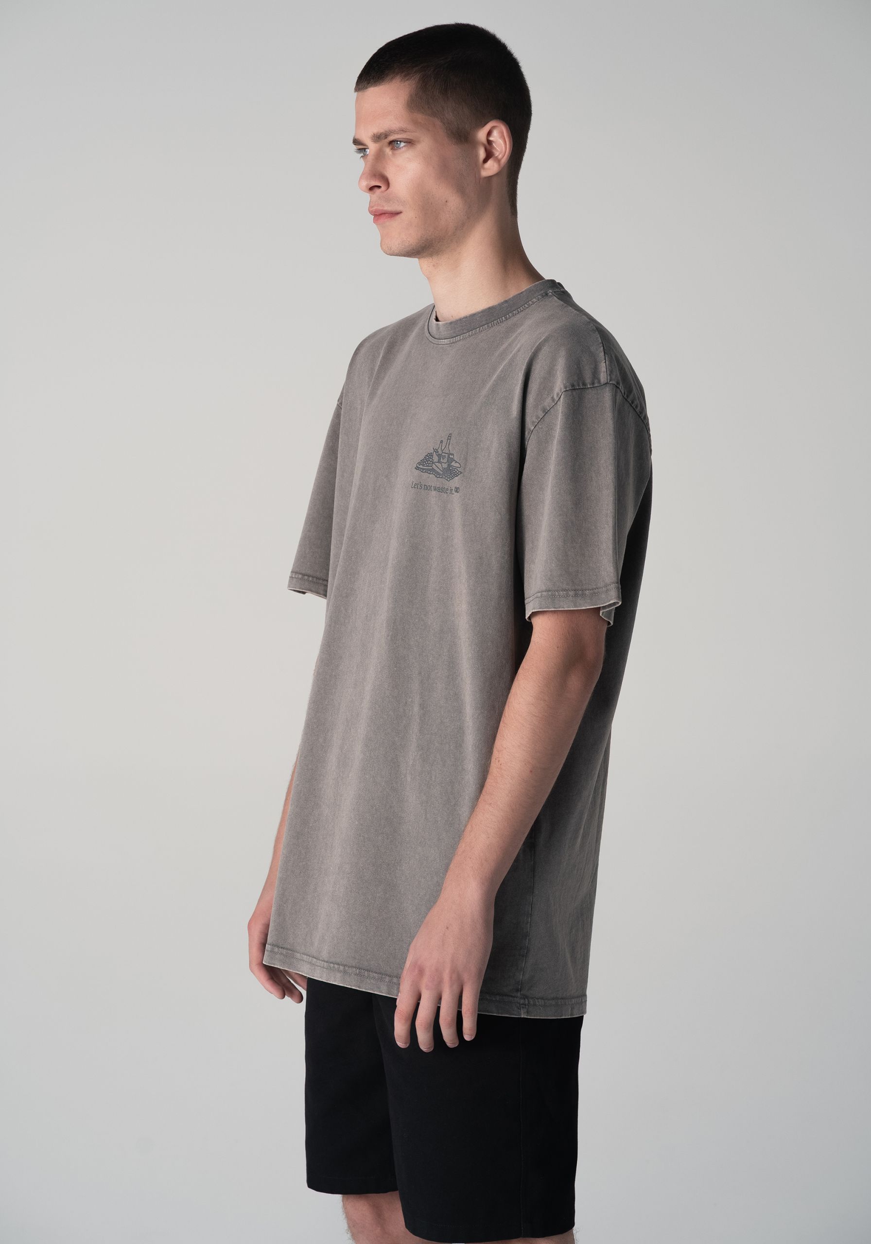 Picnic Time T-shirt Stone Gray Oversized