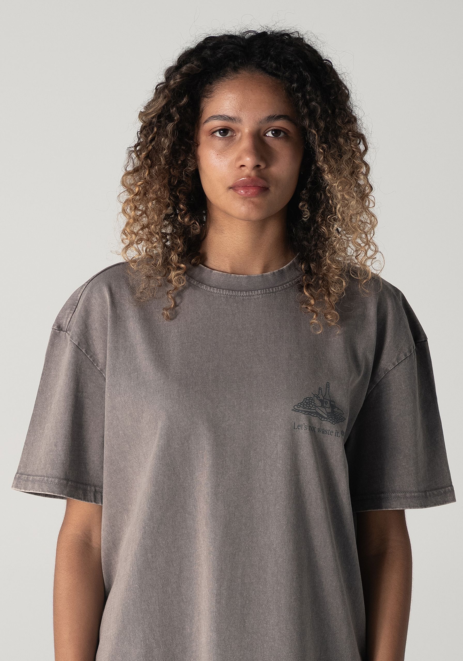 Picnic Time T-shirt Stone Gray Oversized